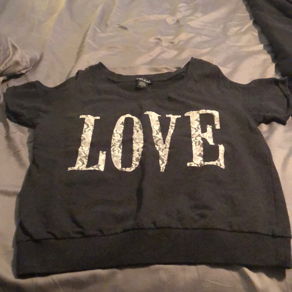 Sweatshirt by Wet Seal